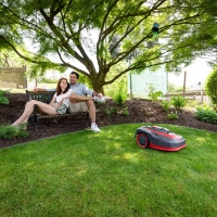 127697-robotic-lawnmower-robolinho-1423-w-webshop-mood-10 (1).jpg