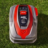127695-robotic-lawnmower-robolinho-520-w-webshop-mood-5.jpg