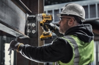 klucz udarowy dewalt DC961 uzycie 2.jpg