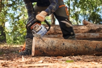 pilarka lancuchowa spalinowa stihl ms 172 c-be 1,9 km 38 cala 35 cm pm3 uzycie.jpg