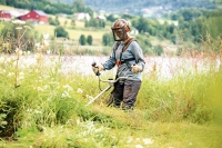 kosa spalinowa stihl fs 240 moc 2,3 km z glowica zylkowa stihl autocut 36-2 koszenie 2.jpg