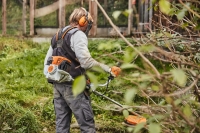 szelki standardowe uniwersalne stihl do kos mechanicznych stihl koszenie.jpg