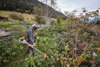 tarcza tnaca trojzab stihl brushcut 300-3, srednica 300 mm, otwor 20 mm do kos mechanicznych praca.jpg