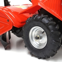 glebogryzarka spalinowa z napedem hortmasz hgs 65 xgtl1, szerokosc robocza 50 cm kola napedowe.jpg