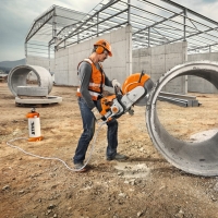 stihl wysokocisnioniowy zbiornik na wode o pojemnosci 10l do przecinarek stihl uzycie praca z ts800.jpg