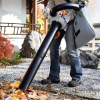 stihl sh 86 odkurzacz ogrodowy spalinowy o mocy 1,1 km z funkcja dmuchawy i workiem 45 l jesienne porzadki.jpg