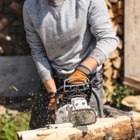 stihl lancuch tnacy widiowy typu duro pd3, dlugosc 40cm, podzialka 3-8p, szerokosc 1,3 mm, 55 ogniw prowadzacych, do pilarki ms 172, ms 180, ms 182, ms 212, ms 231, ms 251 ciecie drewna pilarka ms 251 z nowym lancuchem.jpg