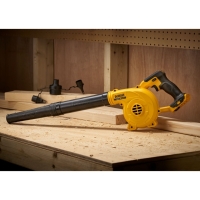 idealna dmuchawa bez kabla do warsztatu DCV100-XJ DEWALT.jpg