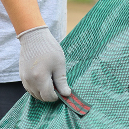 wygodne uchwyty transportowe w workach ogrodowych