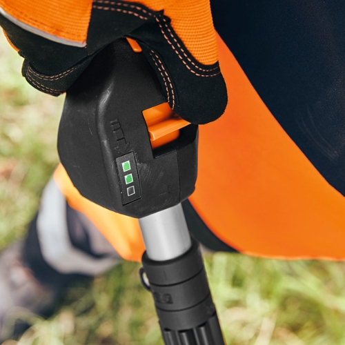 stihl kma 130 r 3 stopniowa regulacja mocy w kombimotorach na akumulator stihl