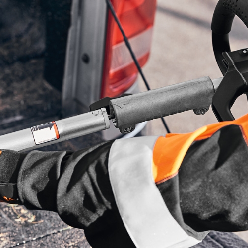 stihl kma 130 r szybkozlaczka do beznarzedziowego podlaczania kombinarzedzi w kombimotorach stihl